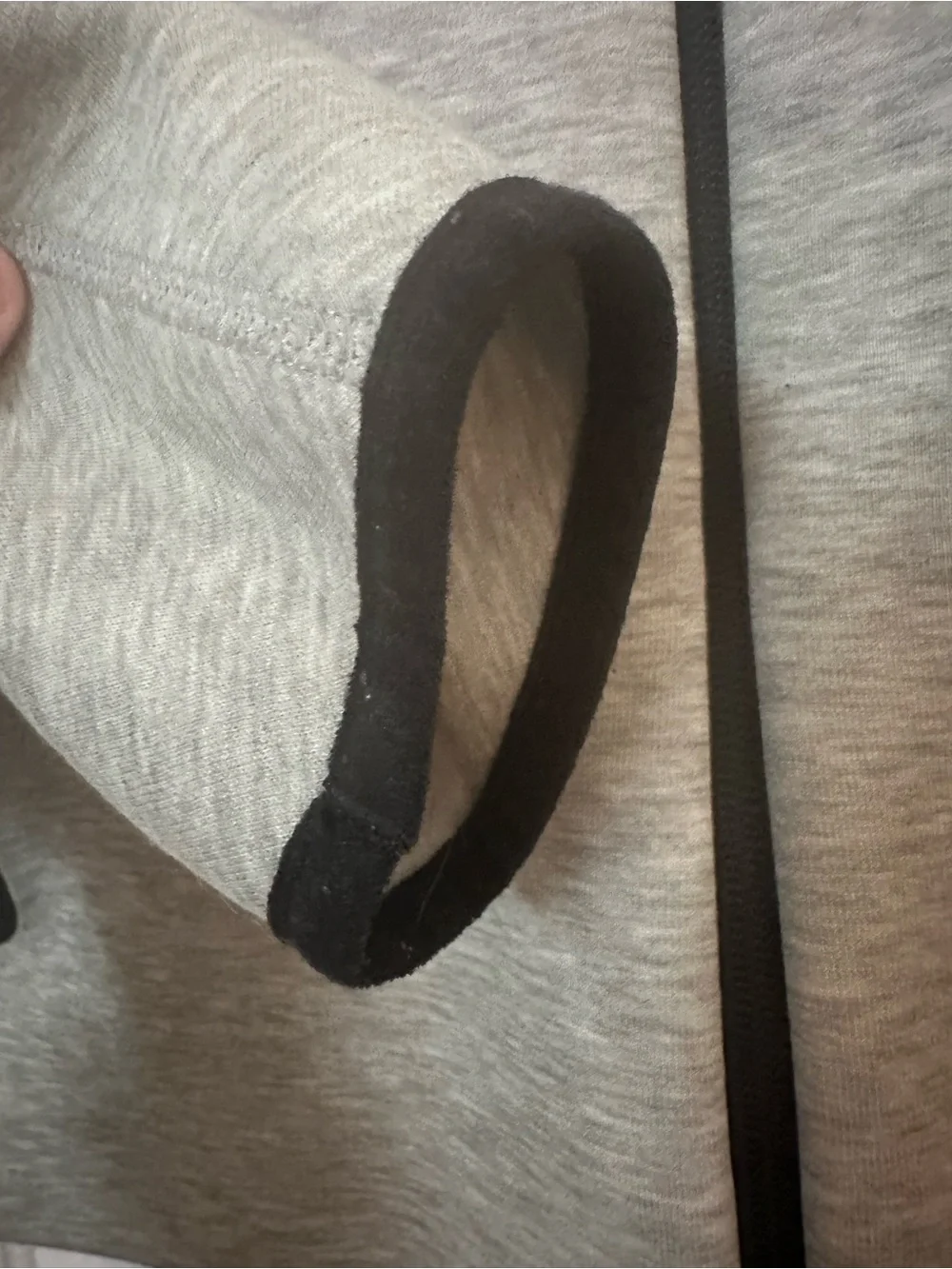 Nike Light Grey Full-Zip Hoodie with Black Accents